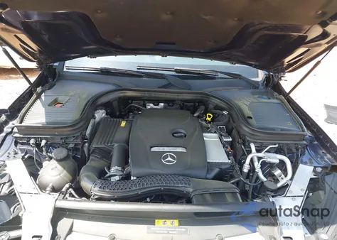 2018 Mercedes-Benz Glc 300 4Matic z USA, uszkodzony, nr VIN WDC0G4KB9JV054848